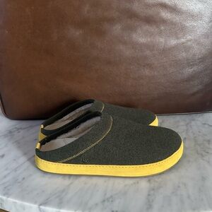 OluKai Hāmani Hulu Wool Mule Mens 10 Indoor Outdoor Slip On Slippers Green Shoes